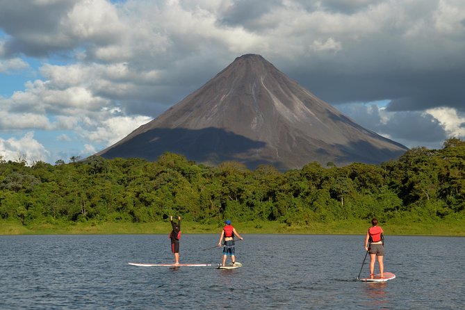 Arenal-lake-tour-by-boat-kayak-or-paddle-board.jpg