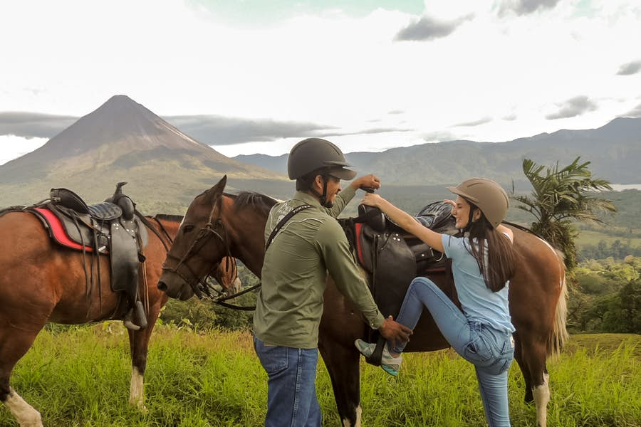 Horseback-riding-tour.jpg